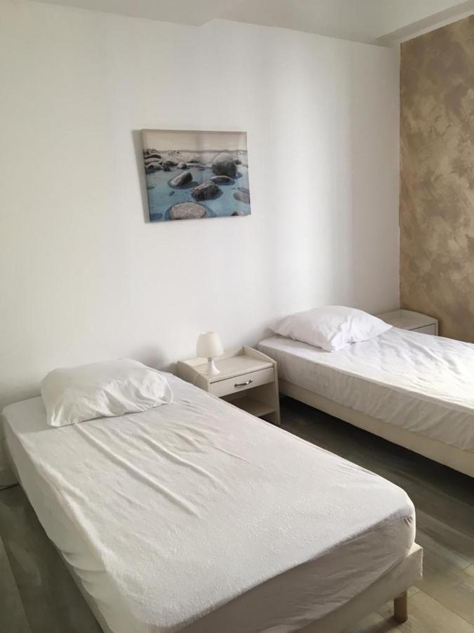 Apartamento La fontaine Aups Exterior foto